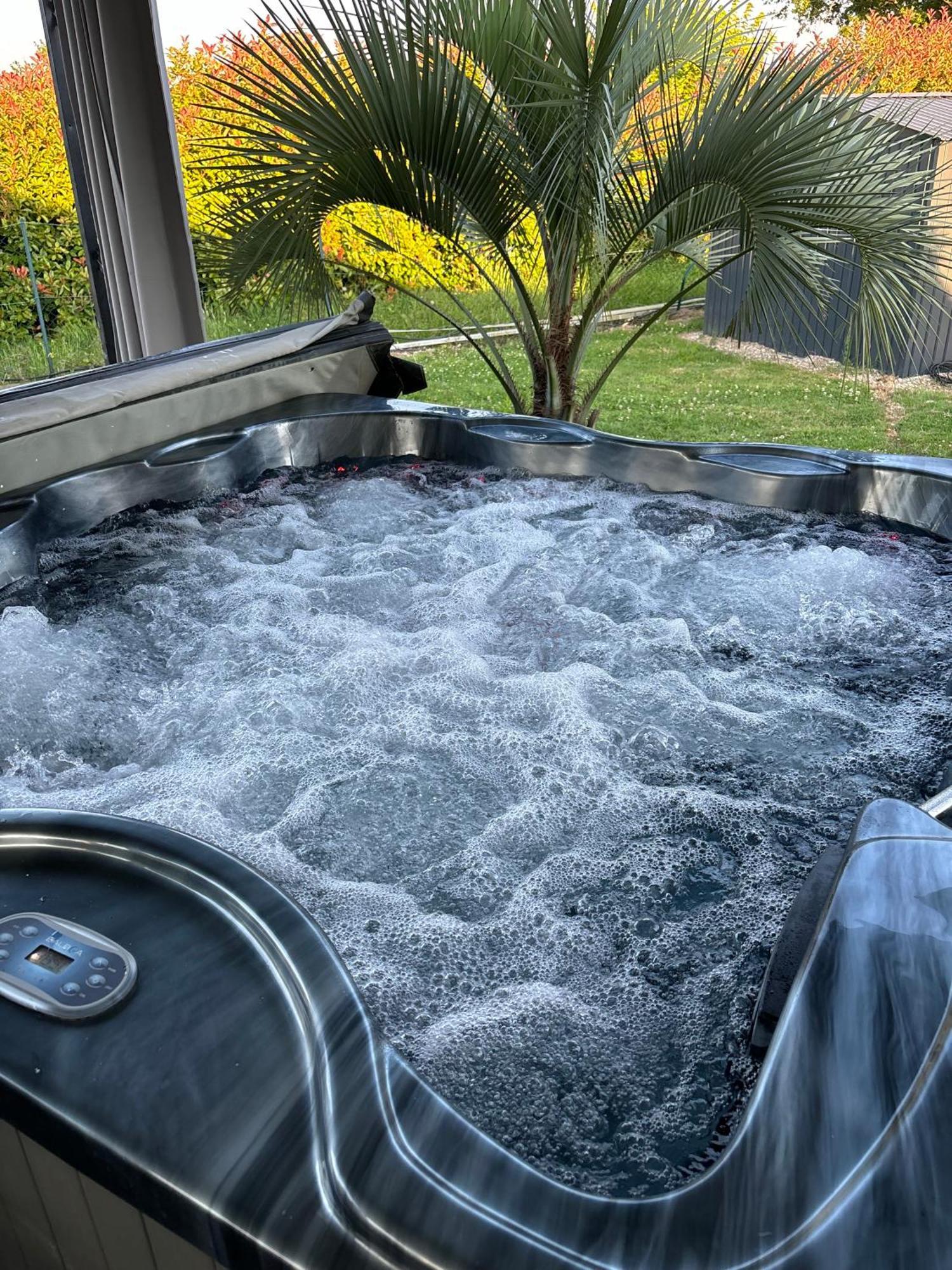 Maison Moderne Au Calme Avec Billard, Jacuzzi, Bain A Remous, Piscine, Babyfoot Labastide-du-Temple Ngoại thất bức ảnh